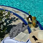 Ventu Di Mari, Vista Mozzafiato Su Caprera E Sulle Isole, Piscina Riscaldata In Costa Smeralda Villa Cannigione