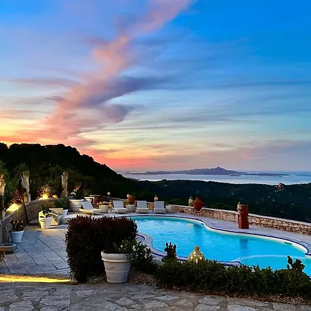 Ventu Di Mari, Vista Mozzafiato Su Caprera E Sulle Isole, Piscina Riscaldata In Costa Smeralda Cannigione