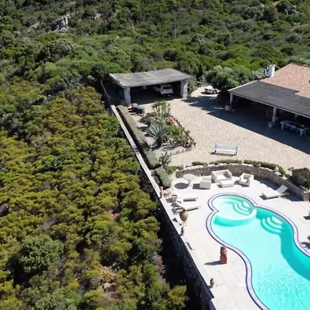 Ventu Di Mari, Vista Mozzafiato Su Caprera E Sulle Isole, Piscina Riscaldata In Costa Smeralda Villa