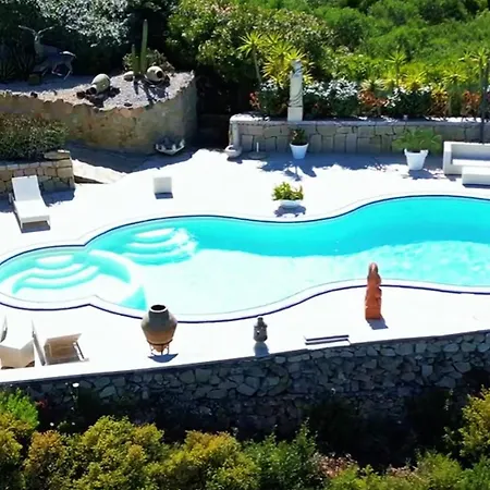 Villa Ventu Di Mari, Vista Mozzafiato Su Caprera E Sulle Isole, Piscina Riscaldata In Costa Smeralda *